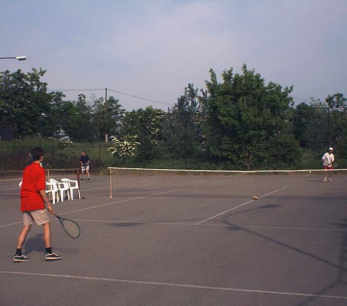 ZLATY_SET_2002_1.JPG (44641 bytes)